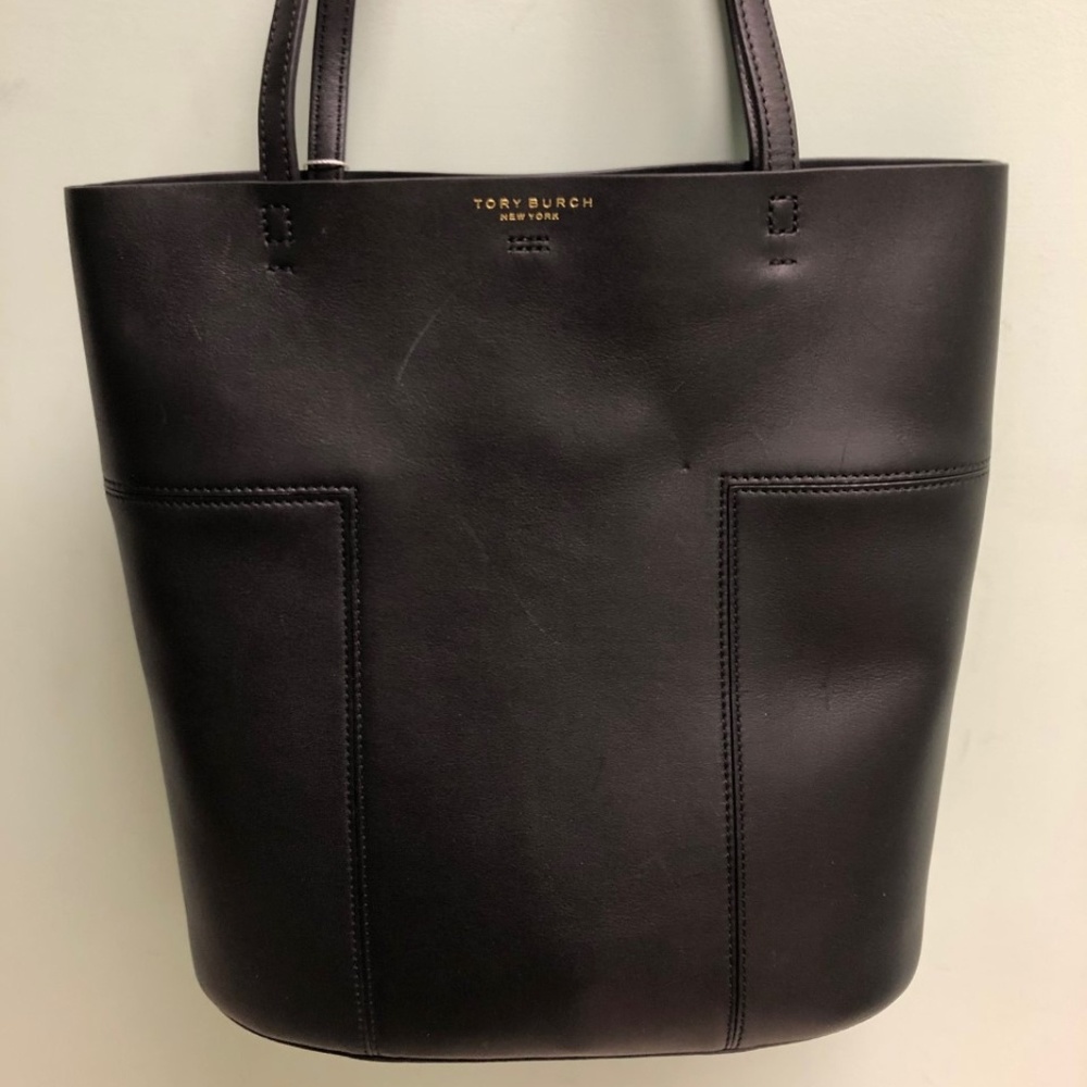 Tory Burch Block-T Tote Bag | Purse | Designer | Fashion Bag | Black - Picture 3 of 12